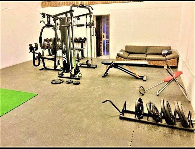 4 BEDROOM HOUSE FOR SALE IN MULBARTON